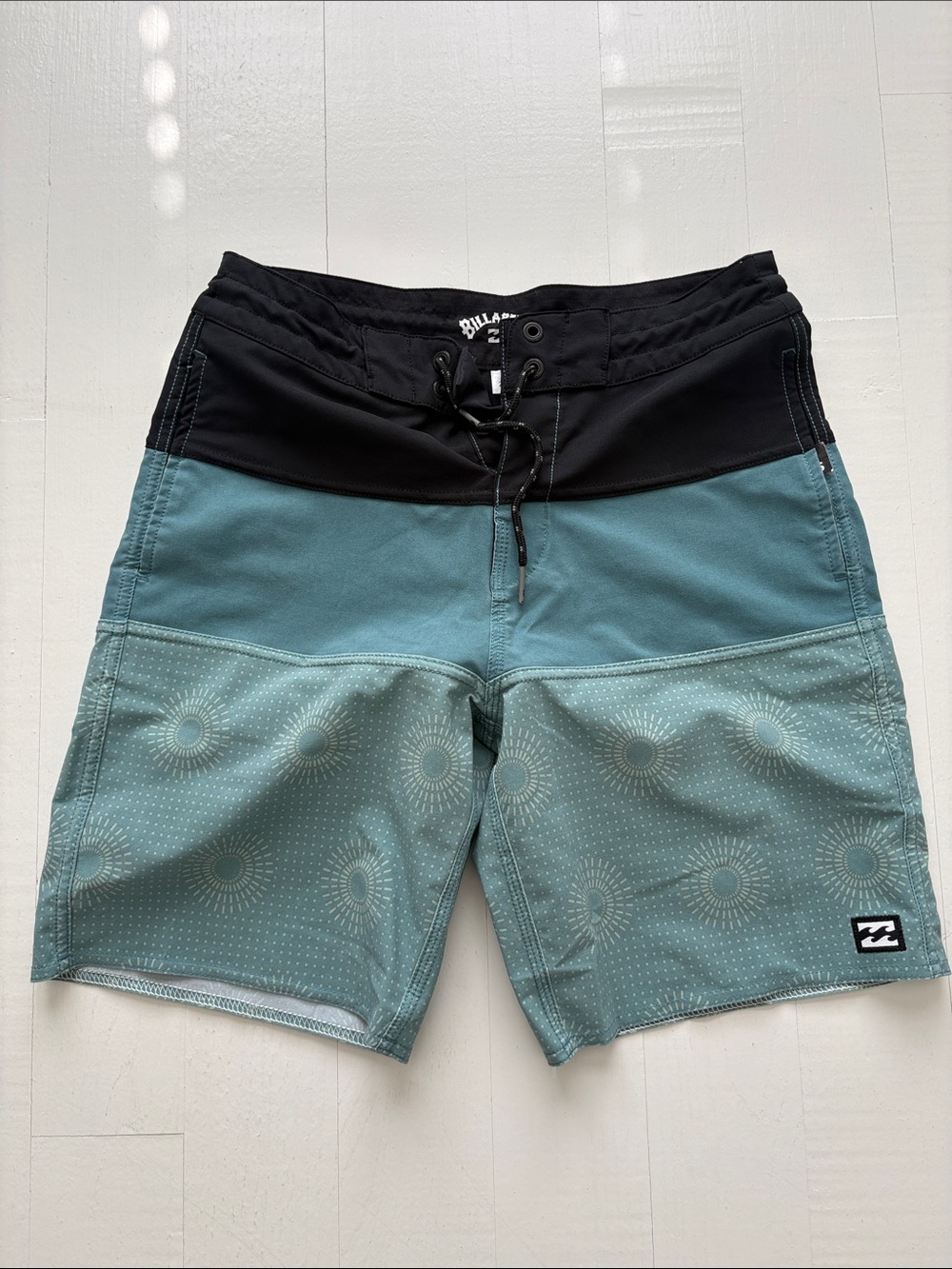 Billabong Boys Teal & Black Sunburst Boardshorts